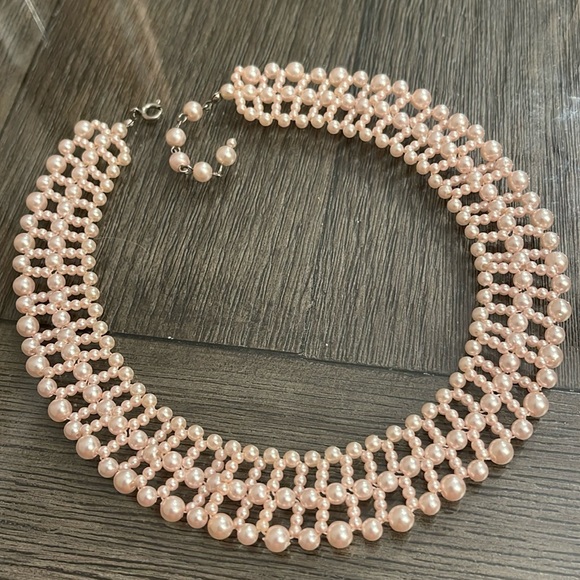 Vintage Pale Pink Faux Pearl Collar Necklace - Picture 1 of 14